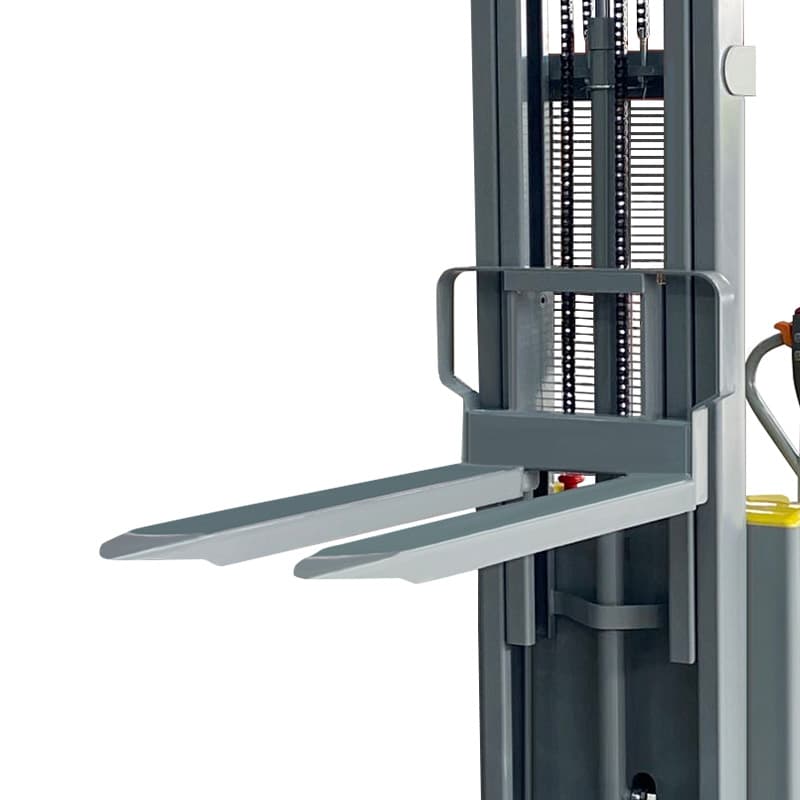 Самоходный электроштабелер PROLIFT SDR 1516-S