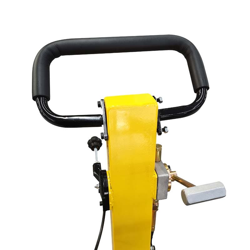 Виброплита бензиновая реверсивная NORSU RS-R170L