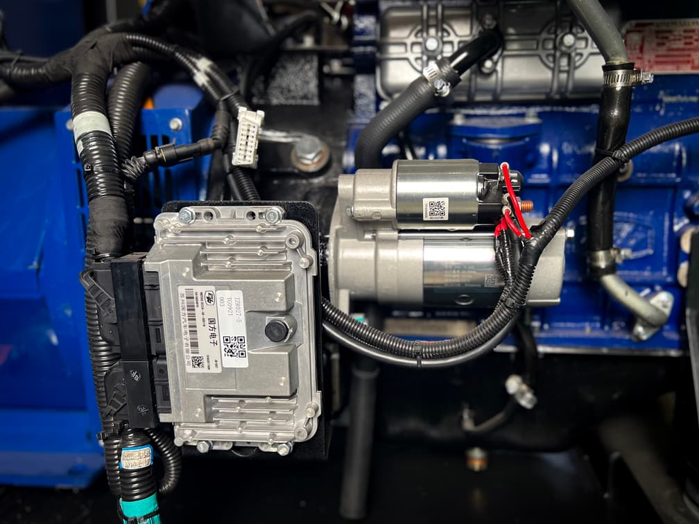 Дизельный генератор Vektor AD-100Y-T400