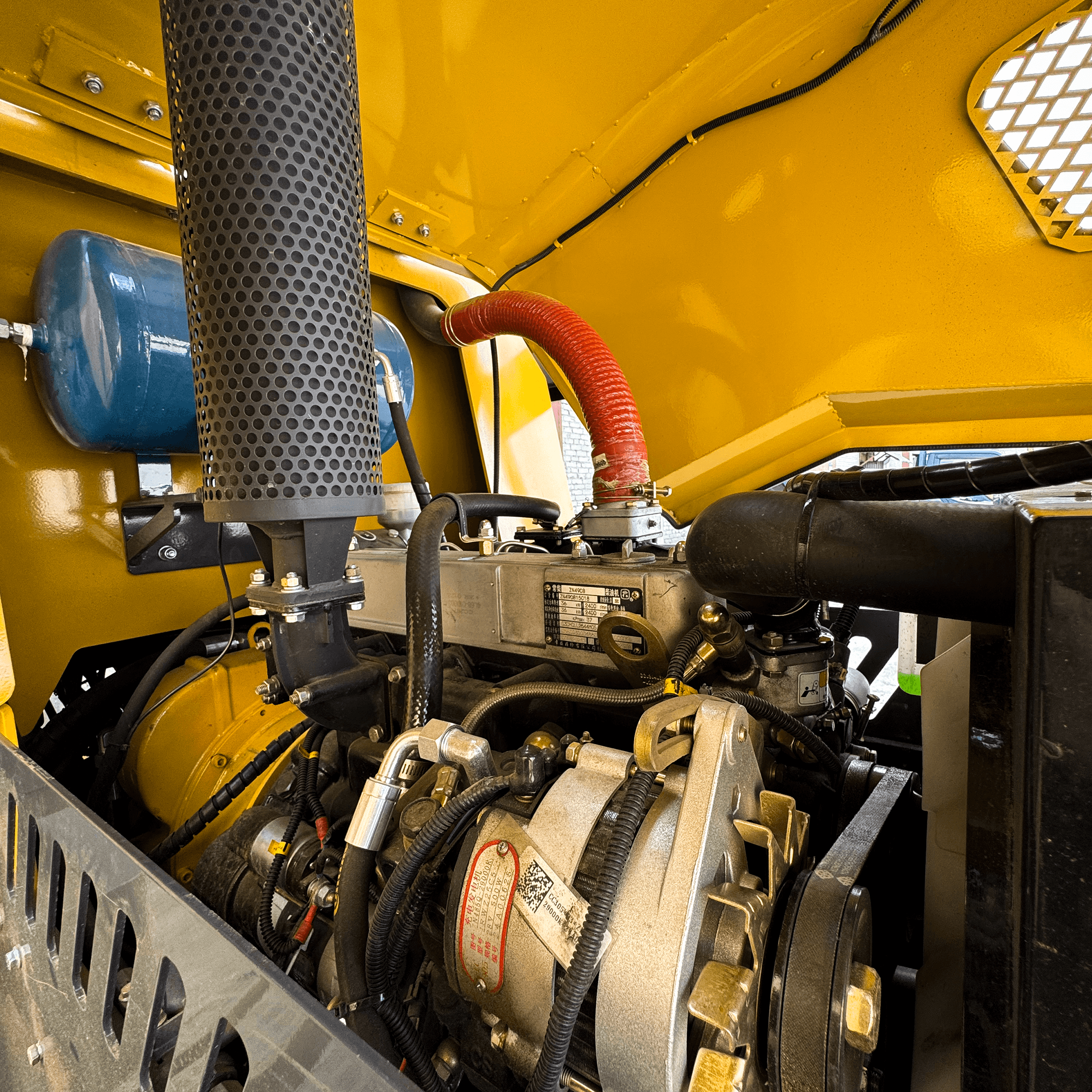 Виброкаток грунтовый Vektor VRDT-6M