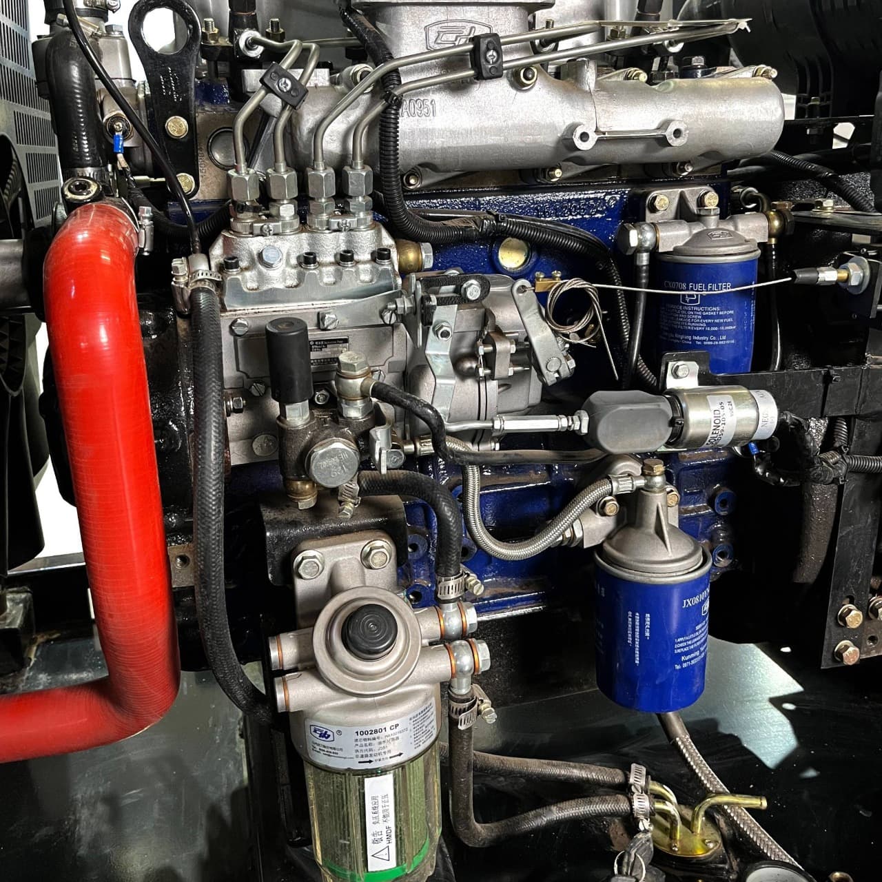 Дизельный генератор Vektor AD-30Y-T400 с АВР