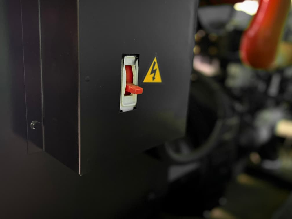 Дизельный генератор Vektor AD-50Y-T400